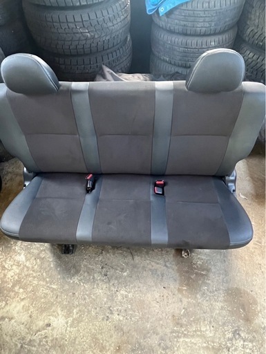 【ご購入ありがとうございました！】200系　ハイエース　スーパーGL リアシート