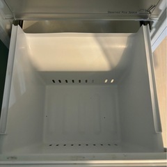 YAMADA 冷蔵庫156リットルの画像