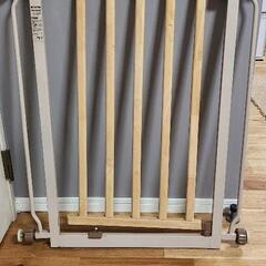 ベビーゲート　日本育児製　木のワンタッチゲート