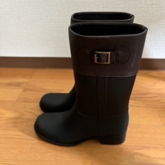 レインブーツの画像