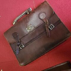 本革 アンティーク バッグ 鞄の画像