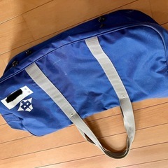 学生カバン　ボストンバックの画像