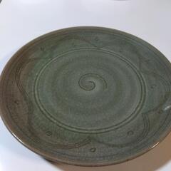 お皿　直径27cm