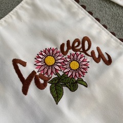 昭和レトロ　高級　おしゃれエプロン　中華風　刺繍　白　タグ付き　の画像