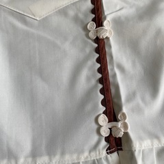 昭和レトロ　高級　おしゃれエプロン　中華風　刺繍　白　タグ付き　の画像