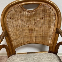 籐回転チェア（中古品）の画像