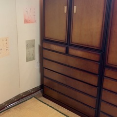 和箪笥①　タンス　年代ものの画像