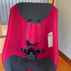 タカタ　チャイルドシート