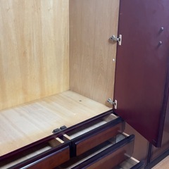 和箪笥② タンス　年代ものの画像