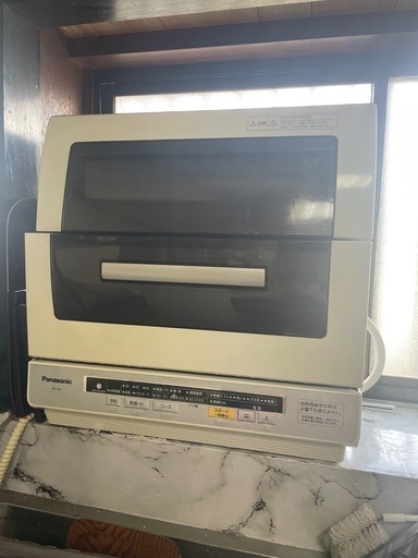 食器洗い機 The dishwasher is in very good condition.