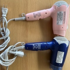 Panasonic ドライヤー ピンクとブルーの画像