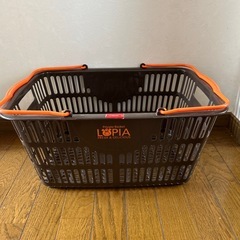 ロピア　　買い物カゴ　バスケット