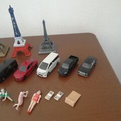 雑貨セット　ミニカー　エッフェル塔の画像