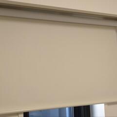 美品 ニトリ 遮光1級ロールスクリーン 80x220cm