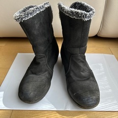 キッズ　黒ブーツ　
21センチ