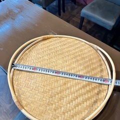 篠のトレイ