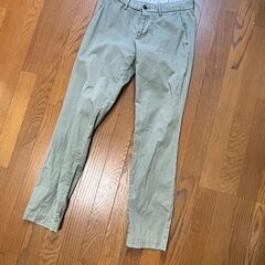 ウェスト74～78㎝位の方向けのいけてるチノパンを3本まとめてお譲りします。の画像