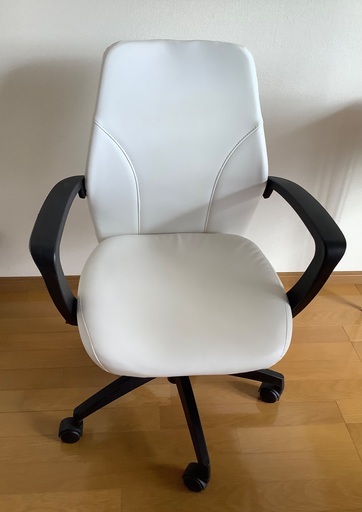 本日半額‼️ 美品　ワークチェア\u0026未使用の机　10000→5000