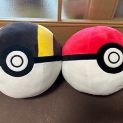 【新品】ポケモンモンスターボールぬいぐるみ2個