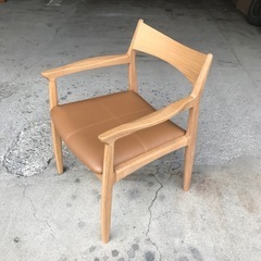 オーク無垢材　ダイニングチェア　修理品　再塗装　椅子　いす