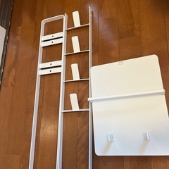 コードレスクリーナー収納の画像