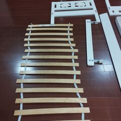 IKEAキッズベッド KRITTER ひつじのフレームがかわいいの画像