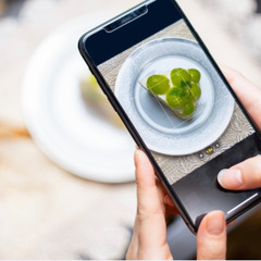 スマホ・タブレットやガラケーの使い方等に困っていませんか？　使い方教室・料金診断の画像