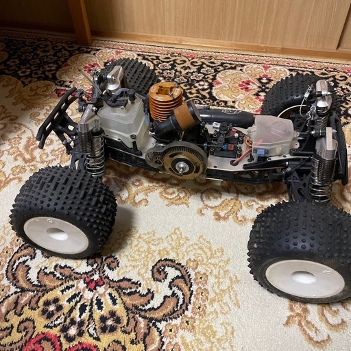 エンジンラジコン