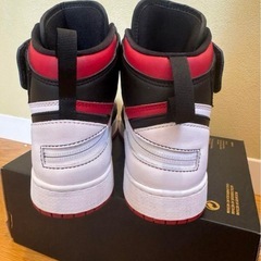 美品ジョーダン 1 AIR JORDAN 1ハイ フライイーズ Jの画像