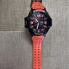 【取引中】ジャンク品G-SHOCK GA-1000コックピット　オレンジ✖️ブラック大人気カラー腕時計 フェイス(直径5.5cm位)の画像