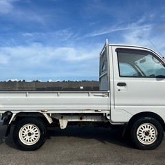 三菱　ミニキャブ　4WD パワステ　トラック 5速MT車検付き Vタイプ　ラジオ　軽トラ 記録簿ありの画像