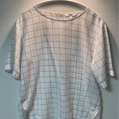 新品　UNIQLO ユニクロ　半袖　ブラウス　M レディース　オ...