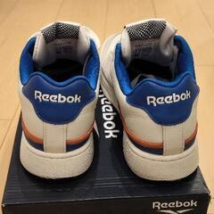 Reebok　スニーカーの画像