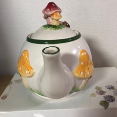 可愛いポットの画像