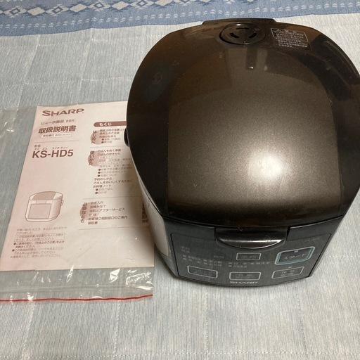 SHARP  炊飯器　3合炊き