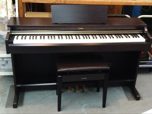 ヤマハ　YAMAHA　電子ピアノ　ARIUS    YDP-162   2015年製