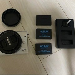 CanonM100 白+Canon EF-M22mm レンズ