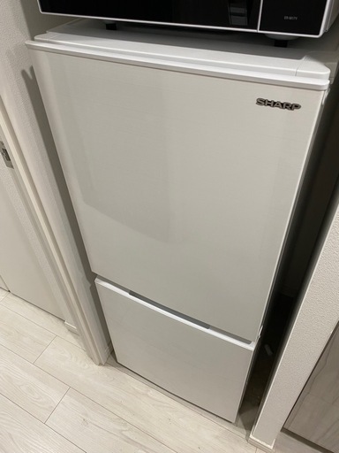シャープ SJ-D15K 冷蔵庫 152L どっちもドア マットホワイト