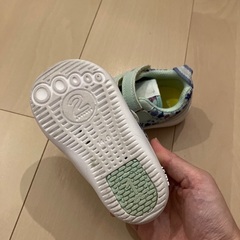 幼児　スニーカー、ブーツの画像