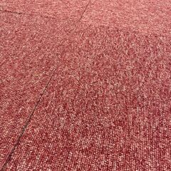 タイルカーペット ピンク 50cm x 50cm 13枚セットの画像