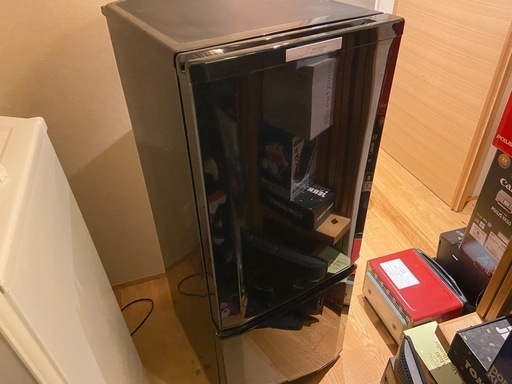 良品 MITSUBISHI 三菱☆2ドア 146L 冷蔵庫/冷凍庫☆MR-P15Y-B☆ 通電 動作確認済み