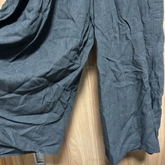 未使用　レディース　ユニクロ　ギャザースカートパンツの画像