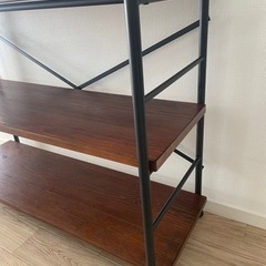 美品　無垢材　三段ラック 8月末までの出品の画像