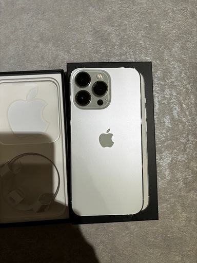 iPhone13pro シルバー
