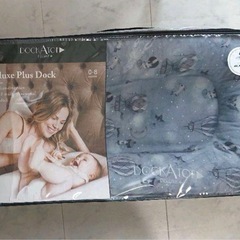 DockATot Deluxe+(0-8ヶ月) ドッカトットデラックスプラス  Mrs.Mighettoの画像