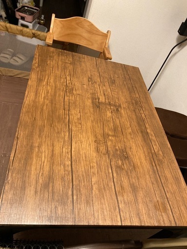 ニトリ　シンプルなダイニング5点セット