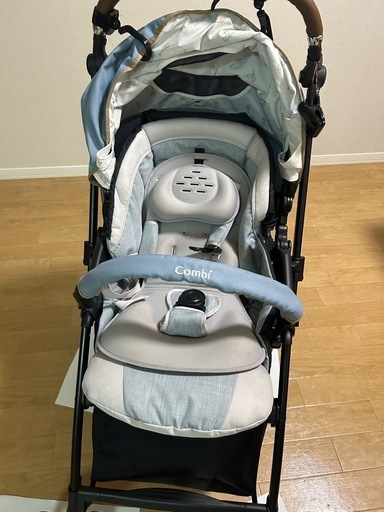 ベビーカー　コンビスゴカルswitch plus  コンビベビーカー　ABタイプ