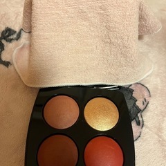 シャネルアイジャドウ