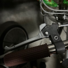 自転車のブレーキ直してください