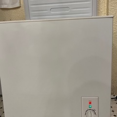 MAXZEN冷凍庫66Lの画像